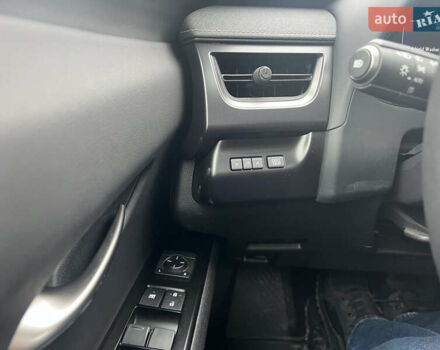Чорний Лексус UX, об'ємом двигуна 2 л та пробігом 5 тис. км за 38000 $, фото 11 на Automoto.ua