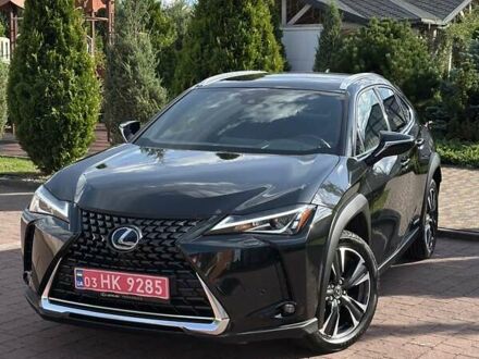 Лексус UX 2021 у Стрые на Automoto.ua Чорний Лексус UX, об'ємом двигуна 0 л та пробігом 25 тис. км за 35850 $, фото 1 на Automoto.ua
