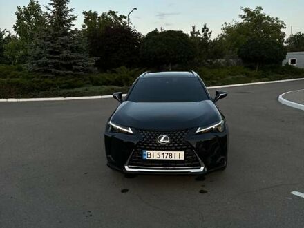 Лексус UX 2023 у Полтаві на Automoto.ua Чорний Лексус UX, об'ємом двигуна 0 л та пробігом 5 тис. км за 38900 $, фото 1 на Automoto.ua
