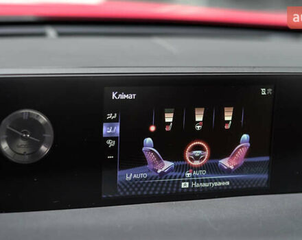 Красный Лексус UX, объемом двигателя 1.99 л и пробегом 101 тыс. км за 29130 $, фото 31 на Automoto.ua