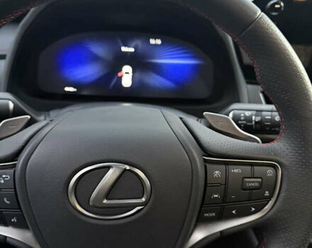 Красный Лексус UX, объемом двигателя 1.99 л и пробегом 4 тыс. км за 39500 $, фото 10 на Automoto.ua