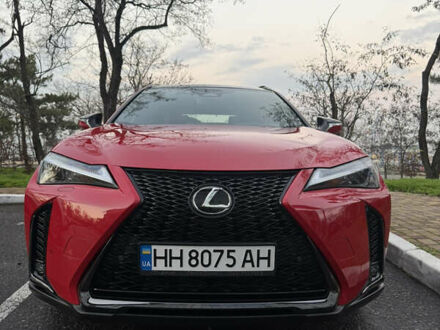 Красный Лексус UX, объемом двигателя 1.99 л и пробегом 4 тыс. км за 39500 $, фото 1 на Automoto.ua