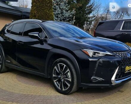 Лексус UX, объемом двигателя 2 л и пробегом 18 тыс. км за 35990 $, фото 1 на Automoto.ua