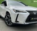 Лексус UX, объемом двигателя 4.25 л и пробегом 20 тыс. км за 31900 $, фото 2 на Automoto.ua