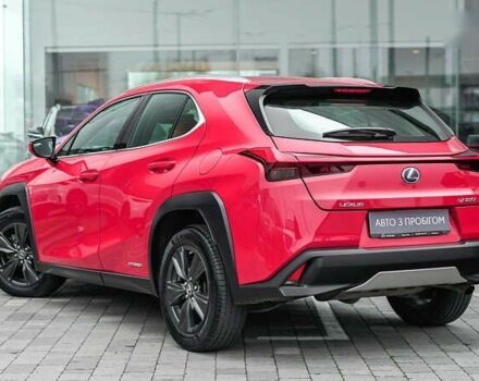 Лексус UX, объемом двигателя 0 л и пробегом 101 тыс. км за 29563 $, фото 1 на Automoto.ua
