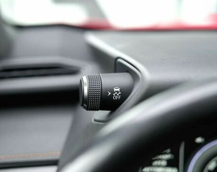 Лексус UX, объемом двигателя 0 л и пробегом 101 тыс. км за 29563 $, фото 23 на Automoto.ua