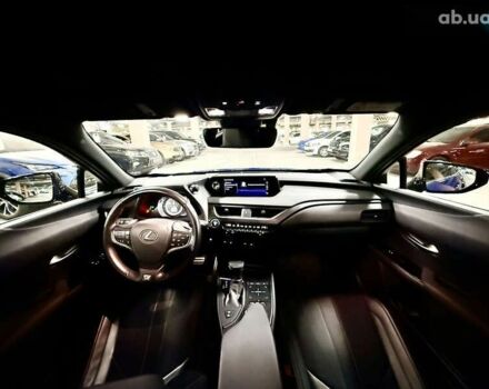 Лексус UX, об'ємом двигуна 0 л та пробігом 93 тис. км за 32900 $, фото 13 на Automoto.ua