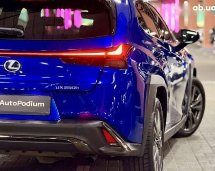 Лексус UX, об'ємом двигуна 0 л та пробігом 93 тис. км за 32900 $, фото 9 на Automoto.ua
