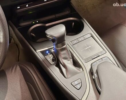 Лексус UX, об'ємом двигуна 0 л та пробігом 93 тис. км за 32900 $, фото 21 на Automoto.ua