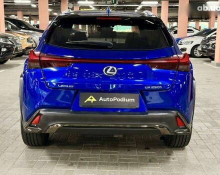 Лексус UX, об'ємом двигуна 0 л та пробігом 93 тис. км за 32900 $, фото 4 на Automoto.ua