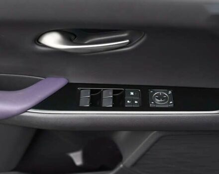 Лексус UX, объемом двигателя 0 л и пробегом 60 тыс. км за 35505 $, фото 15 на Automoto.ua