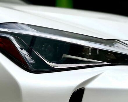 Лексус UX, об'ємом двигуна 0 л та пробігом 22 тис. км за 30500 $, фото 14 на Automoto.ua