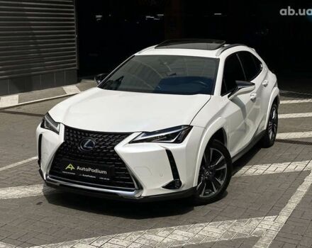 Лексус UX, об'ємом двигуна 0 л та пробігом 22 тис. км за 30500 $, фото 2 на Automoto.ua