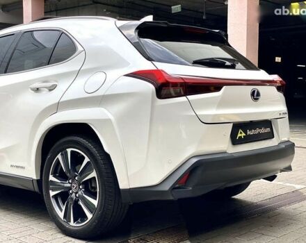 Лексус UX, об'ємом двигуна 0 л та пробігом 22 тис. км за 30500 $, фото 27 на Automoto.ua
