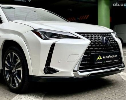 Лексус UX, об'ємом двигуна 0 л та пробігом 22 тис. км за 30500 $, фото 10 на Automoto.ua