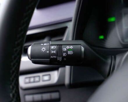 Лексус UX, объемом двигателя 0 л и пробегом 60 тыс. км за 35505 $, фото 18 на Automoto.ua