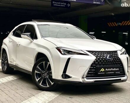 Лексус UX, об'ємом двигуна 0 л та пробігом 22 тис. км за 30500 $, фото 1 на Automoto.ua