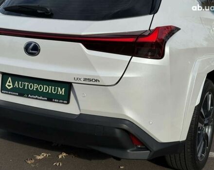 Лексус UX, объемом двигателя 0 л и пробегом 22 тыс. км за 29400 $, фото 15 на Automoto.ua