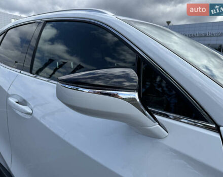 Лексус UX, об'ємом двигуна 0 л та пробігом 18 тис. км за 36500 $, фото 39 на Automoto.ua
