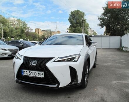Лексус UX, объемом двигателя 1.99 л и пробегом 89 тыс. км за 25500 $, фото 1 на Automoto.ua