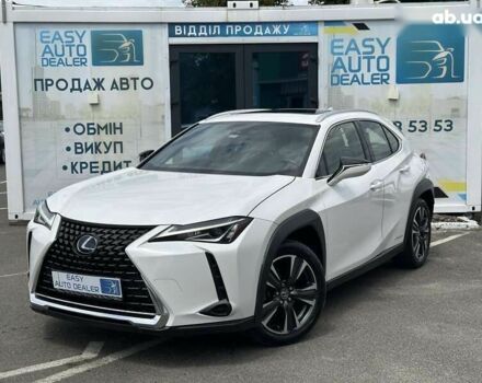 Лексус UX, объемом двигателя 0 л и пробегом 63 тыс. км за 28590 $, фото 1 на Automoto.ua