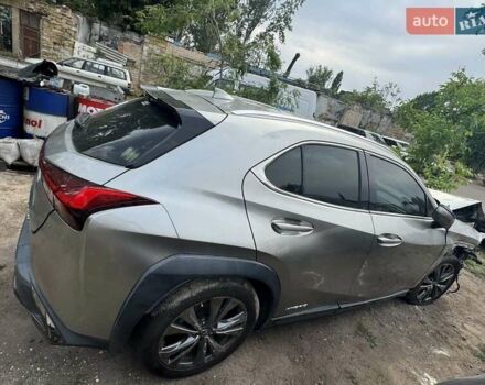 Серый Лексус UX, объемом двигателя 2 л и пробегом 62 тыс. км за 16999 $, фото 10 на Automoto.ua