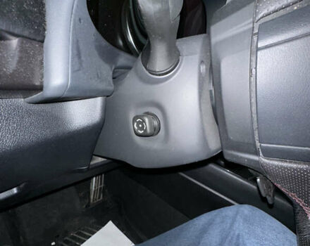 Серый Лексус UX, объемом двигателя 1.99 л и пробегом 99 тыс. км за 18500 $, фото 15 на Automoto.ua