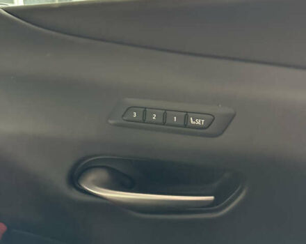 Серый Лексус UX, объемом двигателя 1.99 л и пробегом 99 тыс. км за 18500 $, фото 8 на Automoto.ua