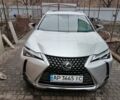 Серый Лексус UX, объемом двигателя 2 л и пробегом 14 тыс. км за 30000 $, фото 1 на Automoto.ua