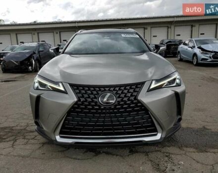 Серый Лексус UX, объемом двигателя 2 л и пробегом 78 тыс. км за 6500 $, фото 12 на Automoto.ua