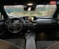 Сірий Лексус UX, об'ємом двигуна 2 л та пробігом 84 тис. км за 27900 $, фото 15 на Automoto.ua