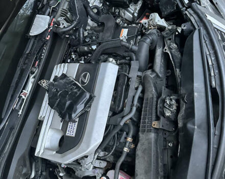 Серый Лексус UX, объемом двигателя 1.99 л и пробегом 99 тыс. км за 18500 $, фото 4 на Automoto.ua