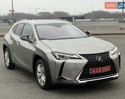 Серый Лексус UX, объемом двигателя 1.99 л и пробегом 68 тыс. км за 27800 $, фото 8 на Automoto.ua