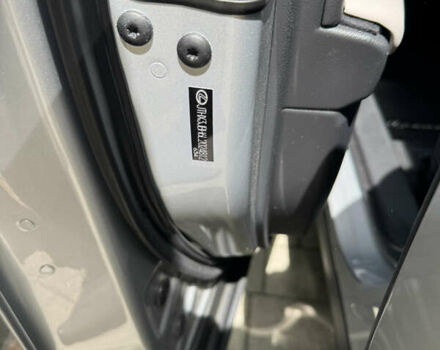 Сірий Лексус UX, об'ємом двигуна 1.99 л та пробігом 40 тис. км за 25500 $, фото 29 на Automoto.ua