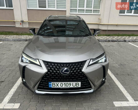 Сірий Лексус UX, об'ємом двигуна 0 л та пробігом 108 тис. км за 23500 $, фото 1 на Automoto.ua