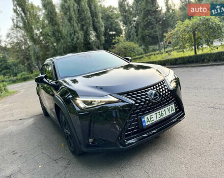 Серый Лексус UX, объемом двигателя 0 л и пробегом 55 тыс. км за 25300 $, фото 12 на Automoto.ua