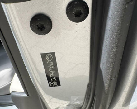 Сірий Лексус UX, об'ємом двигуна 1.99 л та пробігом 40 тис. км за 25500 $, фото 34 на Automoto.ua