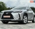 Серый Лексус UX, объемом двигателя 1.99 л и пробегом 95 тыс. км за 27900 $, фото 2 на Automoto.ua
