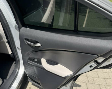 Сірий Лексус UX, об'ємом двигуна 1.99 л та пробігом 40 тис. км за 25500 $, фото 54 на Automoto.ua