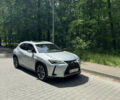 Сірий Лексус UX, об'ємом двигуна 1.99 л та пробігом 40 тис. км за 25500 $, фото 1 на Automoto.ua