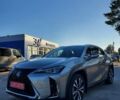 Серый Лексус UX, объемом двигателя 2 л и пробегом 67 тыс. км за 27500 $, фото 1 на Automoto.ua