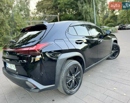 Серый Лексус UX, объемом двигателя 0 л и пробегом 55 тыс. км за 25300 $, фото 6 на Automoto.ua