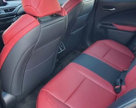 Серый Лексус UX, объемом двигателя 2 л и пробегом 67 тыс. км за 27500 $, фото 15 на Automoto.ua