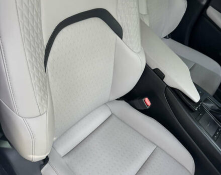 Сірий Лексус UX, об'ємом двигуна 1.99 л та пробігом 40 тис. км за 25500 $, фото 21 на Automoto.ua