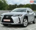 Сірий Лексус UX, об'ємом двигуна 1.99 л та пробігом 95 тис. км за 27500 $, фото 1 на Automoto.ua
