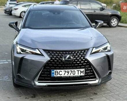 Сірий Лексус UX, об'ємом двигуна 1.99 л та пробігом 48 тис. км за 25500 $, фото 3 на Automoto.ua