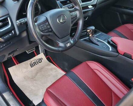 Серый Лексус UX, объемом двигателя 2 л и пробегом 67 тыс. км за 27500 $, фото 8 на Automoto.ua