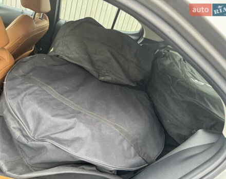 Сірий Лексус UX, об'ємом двигуна 0 л та пробігом 106 тис. км за 21500 $, фото 13 на Automoto.ua