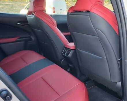 Серый Лексус UX, объемом двигателя 2 л и пробегом 67 тыс. км за 27500 $, фото 17 на Automoto.ua