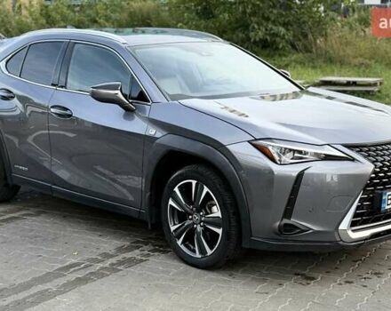 Сірий Лексус UX, об'ємом двигуна 1.99 л та пробігом 48 тис. км за 25500 $, фото 2 на Automoto.ua